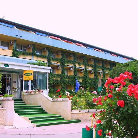 Park Hotel Persey Varna ภายนอก รูปภาพ