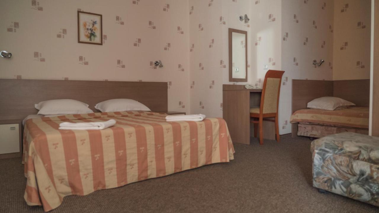 Park Hotel Persey Varna ภายนอก รูปภาพ