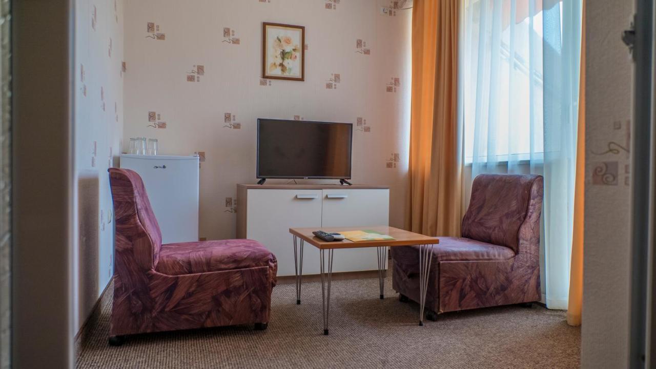 Park Hotel Persey Varna ภายนอก รูปภาพ