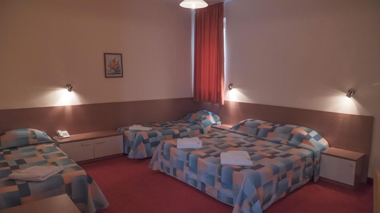 Park Hotel Persey Varna ภายนอก รูปภาพ