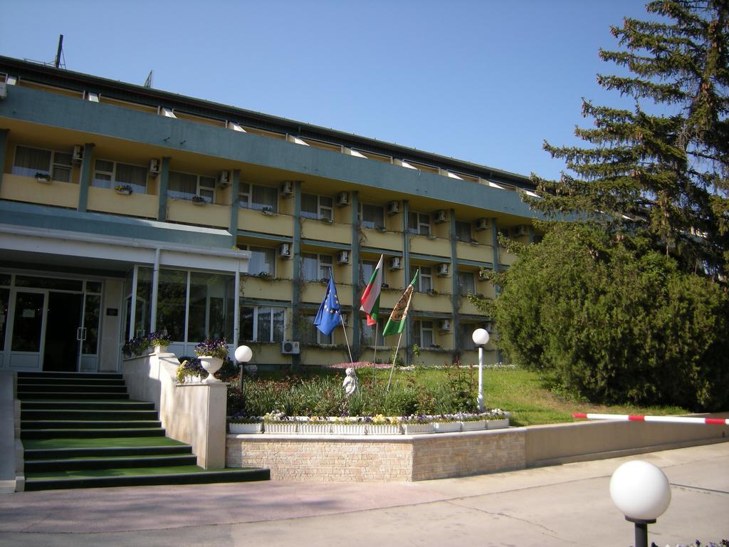Park Hotel Persey Varna ภายนอก รูปภาพ